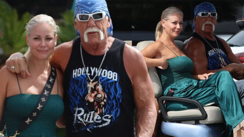 Hulk Hogan Wife