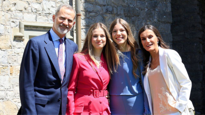 King of Spain Daughters