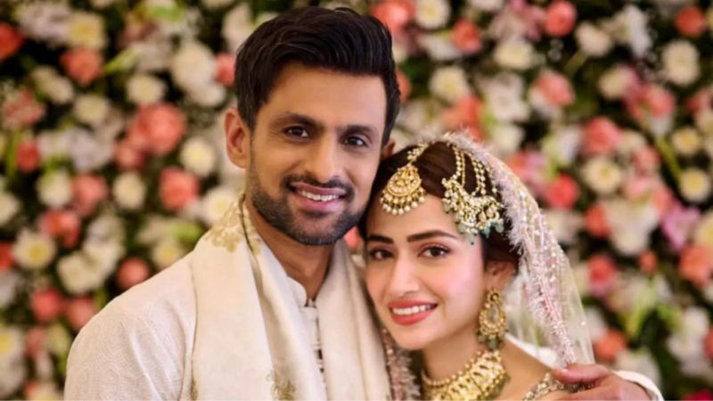 Shoaib Malik Wife Sana Javed